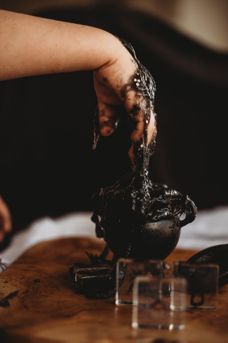 Muddly Puddly Laboratory - Just add water for mud magic