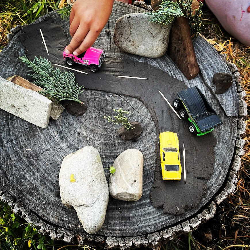 Muddly Puddly Laboratory - Just add water for mud magic